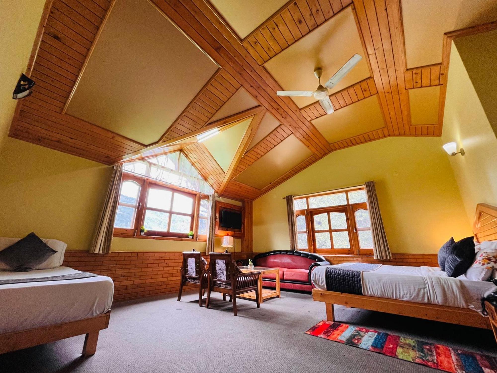 The Hollywood Vibes - #Riverview #Premium Rooms #Prime Location #Most Awarded #Parking #Top Rated #Open Terrace #Best Selling Hotel In Manali Экстерьер фото