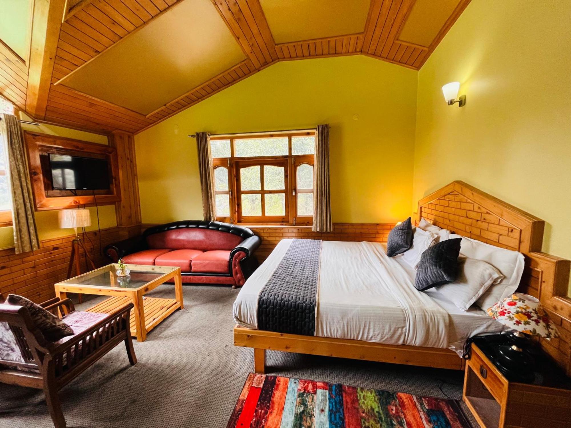 The Hollywood Vibes - #Riverview #Premium Rooms #Prime Location #Most Awarded #Parking #Top Rated #Open Terrace #Best Selling Hotel In Manali Экстерьер фото
